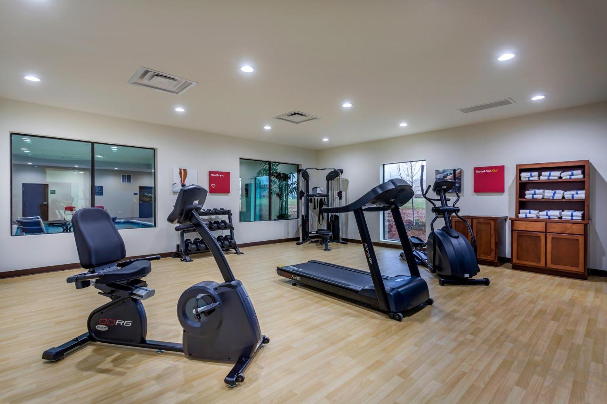 Comfort Suites Μπόουλινγκ Γκριν Εξωτερικό φωτογραφία
