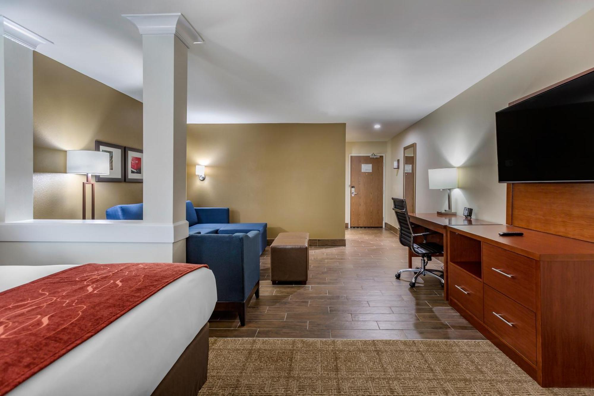 Comfort Suites Μπόουλινγκ Γκριν Εξωτερικό φωτογραφία