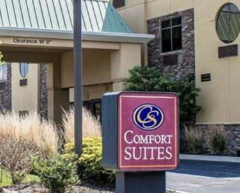 Comfort Suites Μπόουλινγκ Γκριν Εξωτερικό φωτογραφία